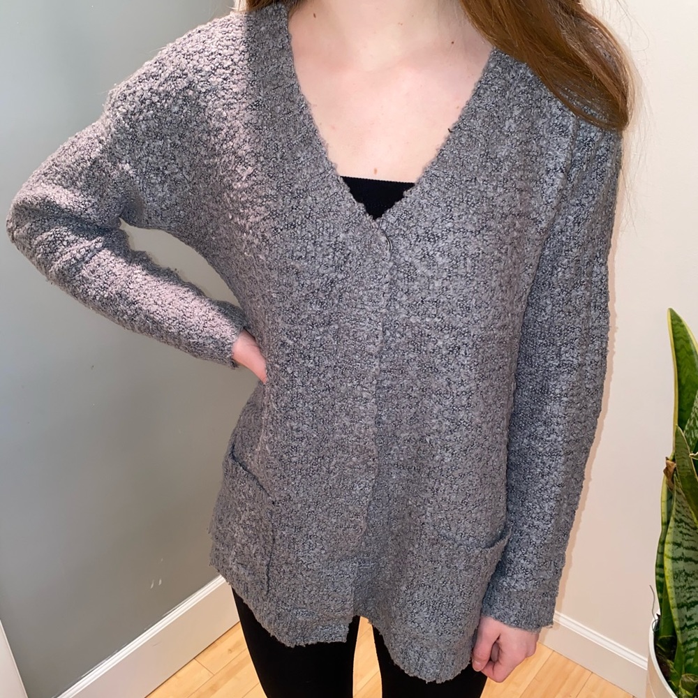 Francesca’s (alya brand) sweater